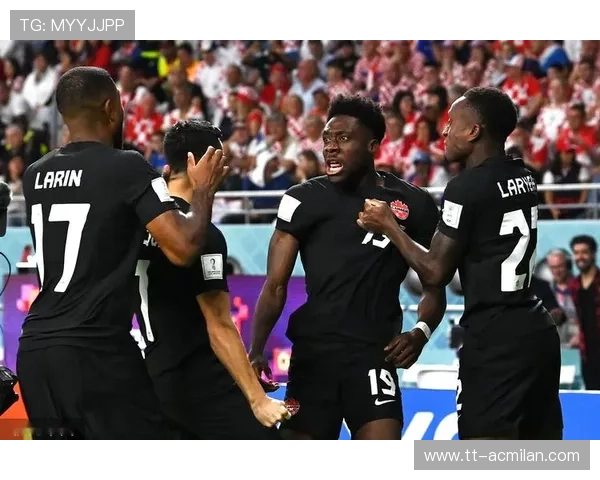 加拿大创造传奇，戴维斯闭幕式式神破门载入史册